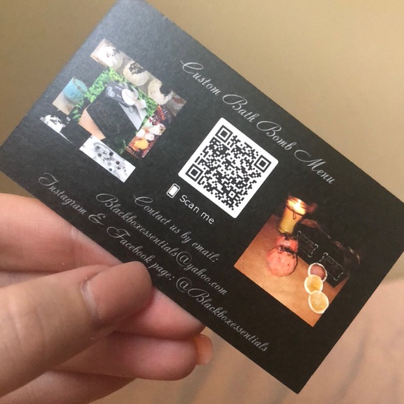 Halloween candy corn scented pumpkin bath bombs 🎃 - Picture 4 of 4